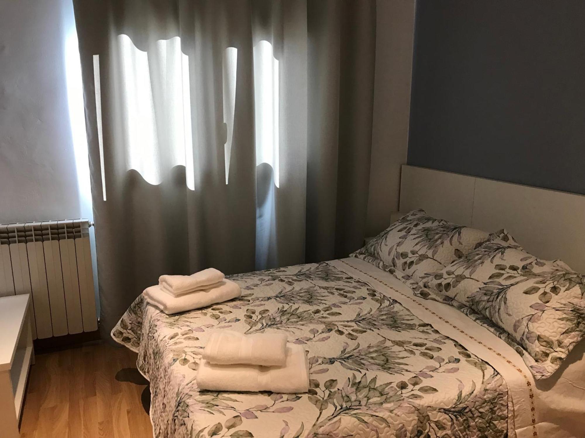 Hostal Casiano Camarasa المظهر الخارجي الصورة