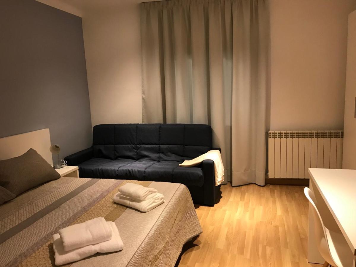Hostal Casiano Camarasa المظهر الخارجي الصورة