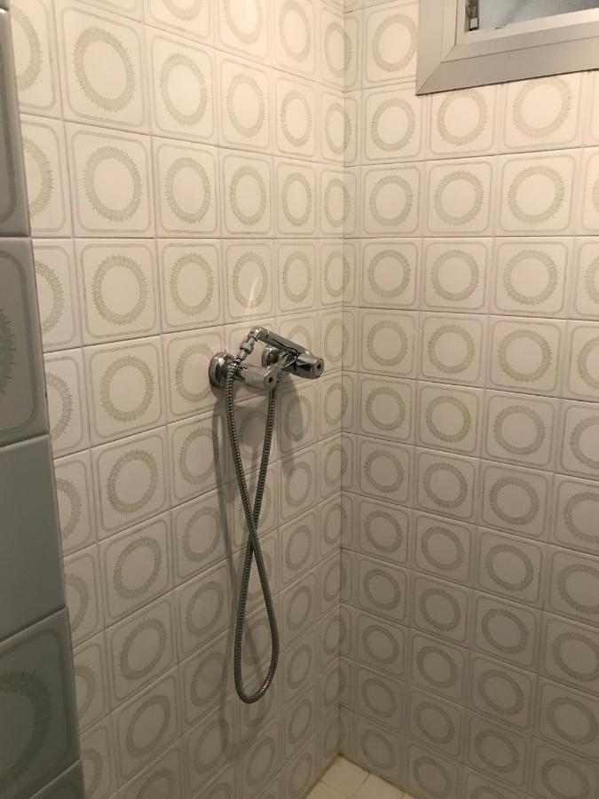 Hostal Casiano Camarasa المظهر الخارجي الصورة