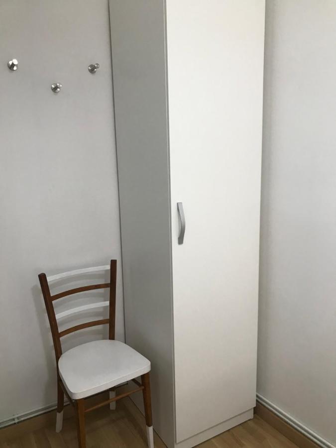 Hostal Casiano Camarasa المظهر الخارجي الصورة