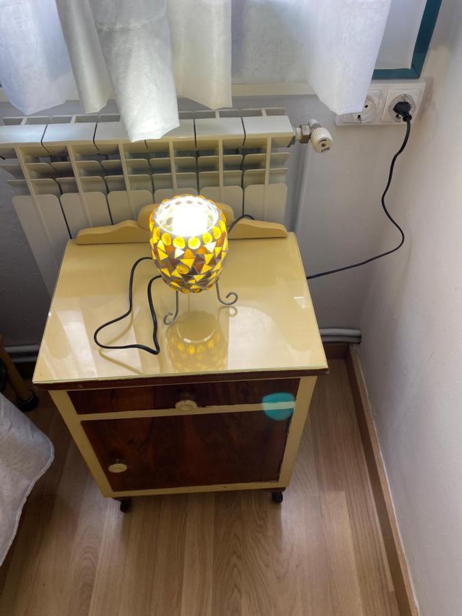 Hostal Casiano Camarasa المظهر الخارجي الصورة